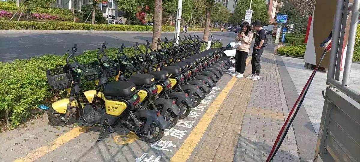 共享電動車怎么騎？中老年人能操作嗎？